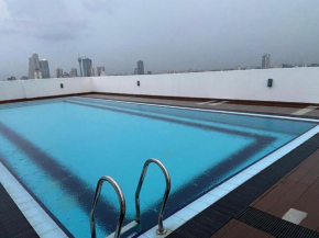 Brand New Blue Ocean Apartment, Alfred House Gardens with newly equipped gym and pool